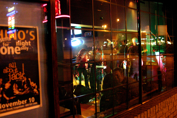 Rhino's Pub - Nov 2007